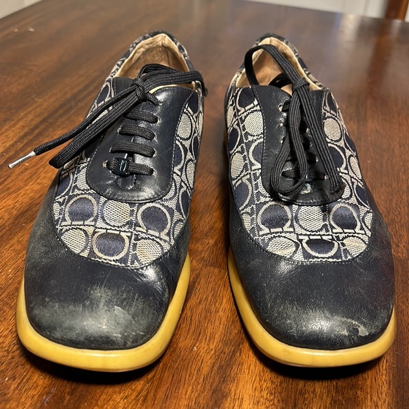 Vintage Salvatore Ferragamo sport sneaker shoes for women’s. - Picture 2 of 12